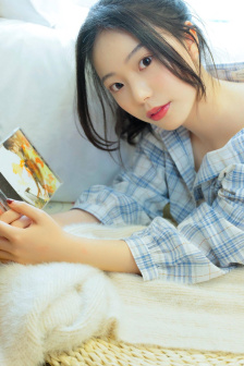 亚洲制服丝袜精品久久