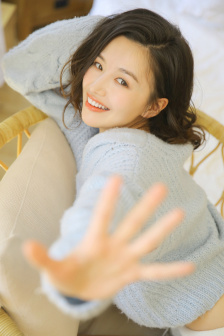 沉沦同学胯下的美妇